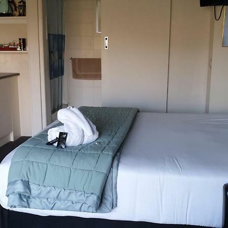 Mokau Motels Extérieur photo